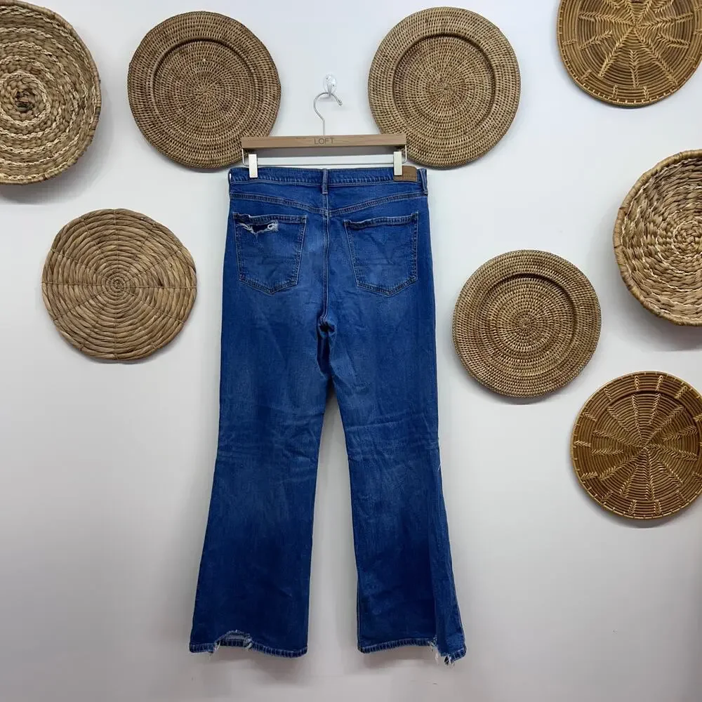 AE American Eagle Low Rise Baggy Flare Denim Jeans 12 LONG Distressed Blue